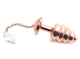 Plug Anelado de Metal com Pingente